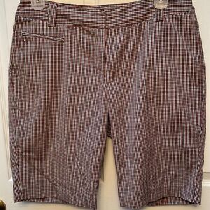 O womens Sport Haley stretch shorts size 12.  EUC